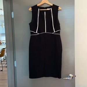 Calvin Klein shift dress with white piping